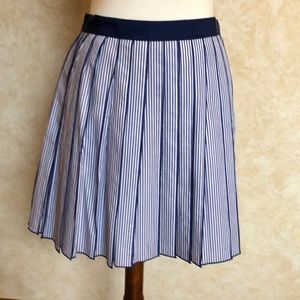Vineyard Vines Skirt